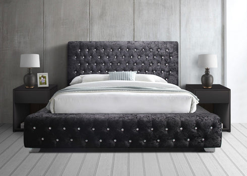 Grande Fabric Bed